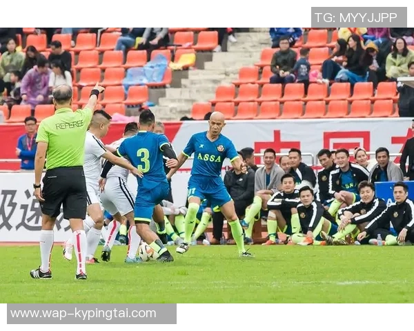 实时新闻深圳足球队在洲际杯中的节奏表现分析与点评